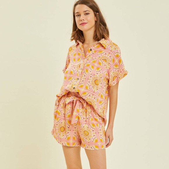 Heyson 2 Piece Celestial Boho Shorts and Top Set - Picture 4 of 12